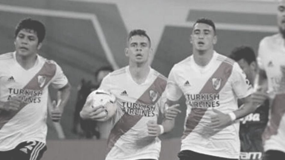 En el partido de ayer quedó clara la diferencia entre victoria y éxito.